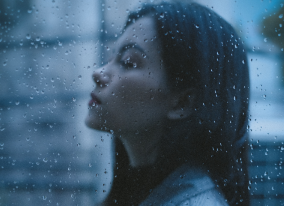 轻度抑郁怎么判断？需要治疗吗？